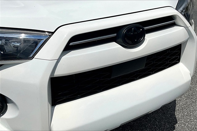 2023 Toyota 4Runner SR5 Premium 4WD photo 27