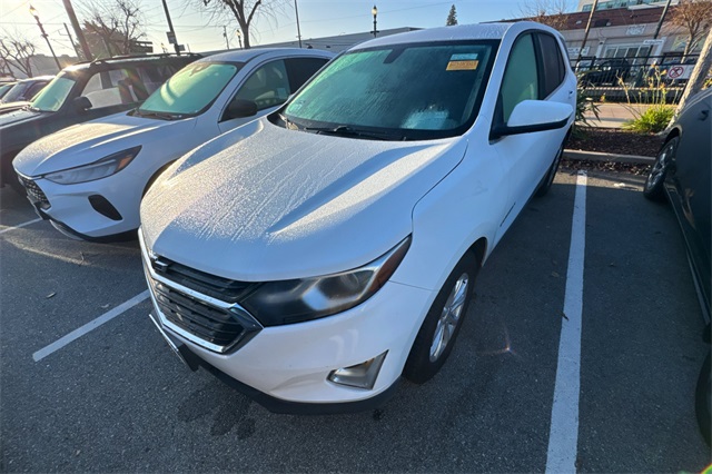 2019 Chevrolet Equinox LT photo 4