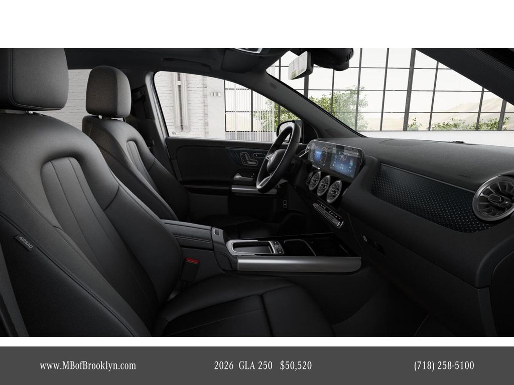 2026 Mercedes Benz GLA 250 4MATIC photo 3