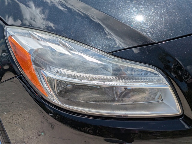 2012 Buick Regal Premium I photo 9