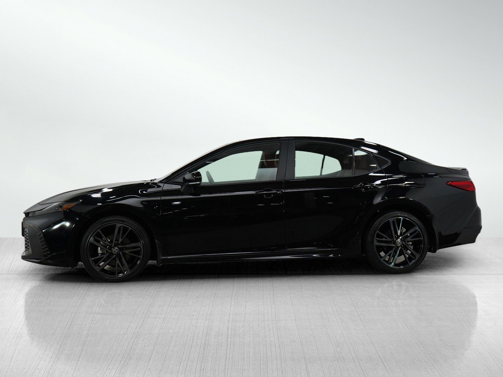 Used 2025 Toyota Camry XSE with VIN 4T1DBADK4SU522358 for sale in Bloomington, Minnesota