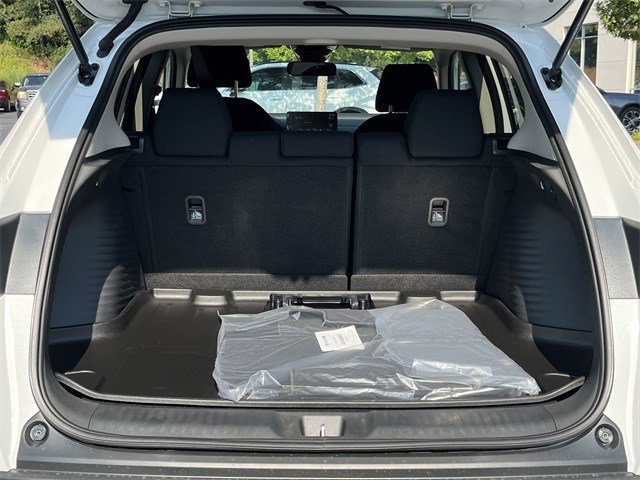 2026 Honda HR-V LX photo 5