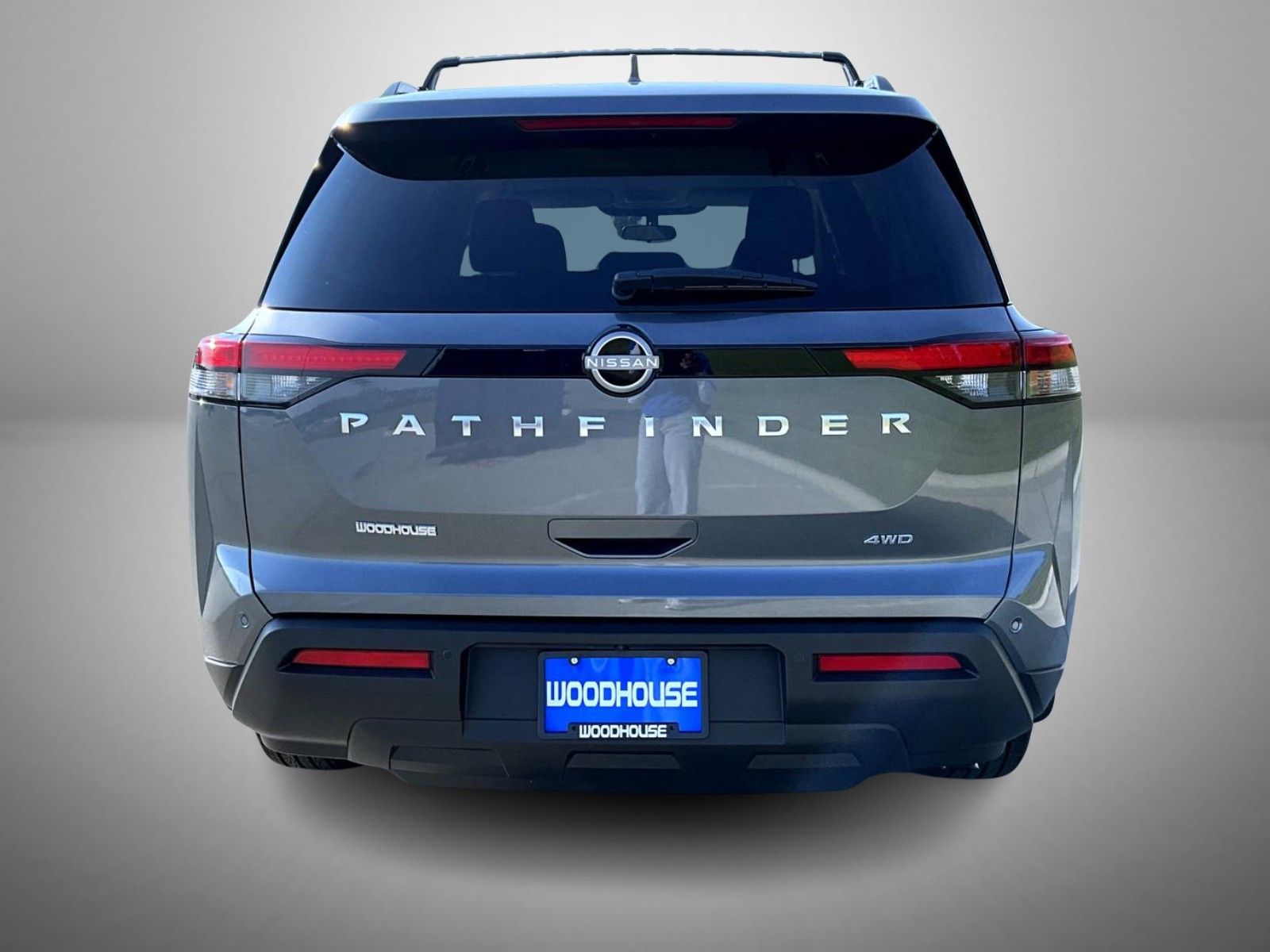 2025 Nissan Pathfinder SV photo 6