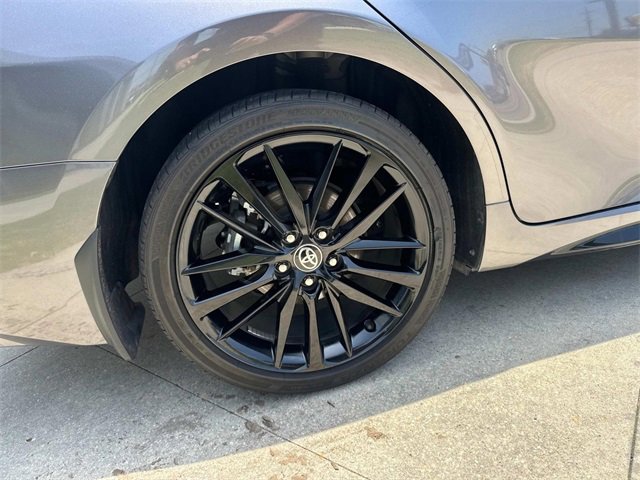 2021 Toyota Camry XSE photo 4