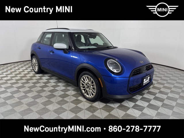 2025 MINI Hardtop 4 Door S's photo
