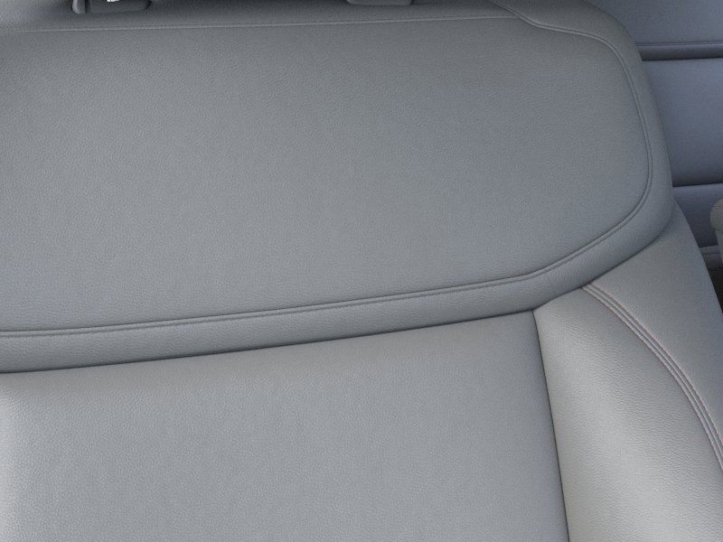 2025 Ford Expedition photo 15