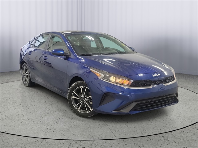 2023 Kia Forte LXS's photo