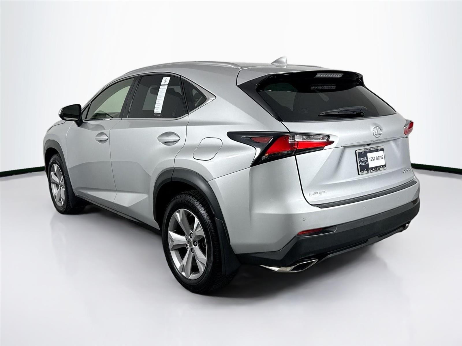 2017 Lexus NX 200t Luxury photo 8