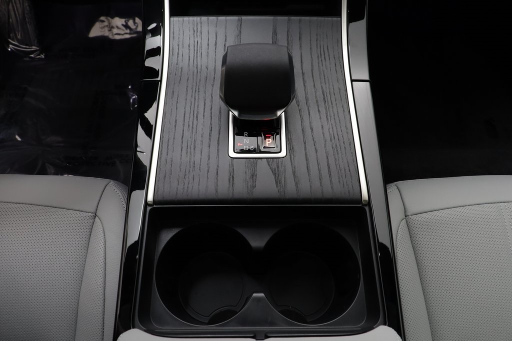 2026 Land Rover Range Rover Evoque S photo 10