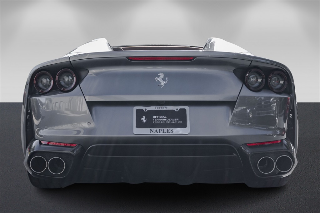 2022 Ferrari 812 GTS Base photo 4