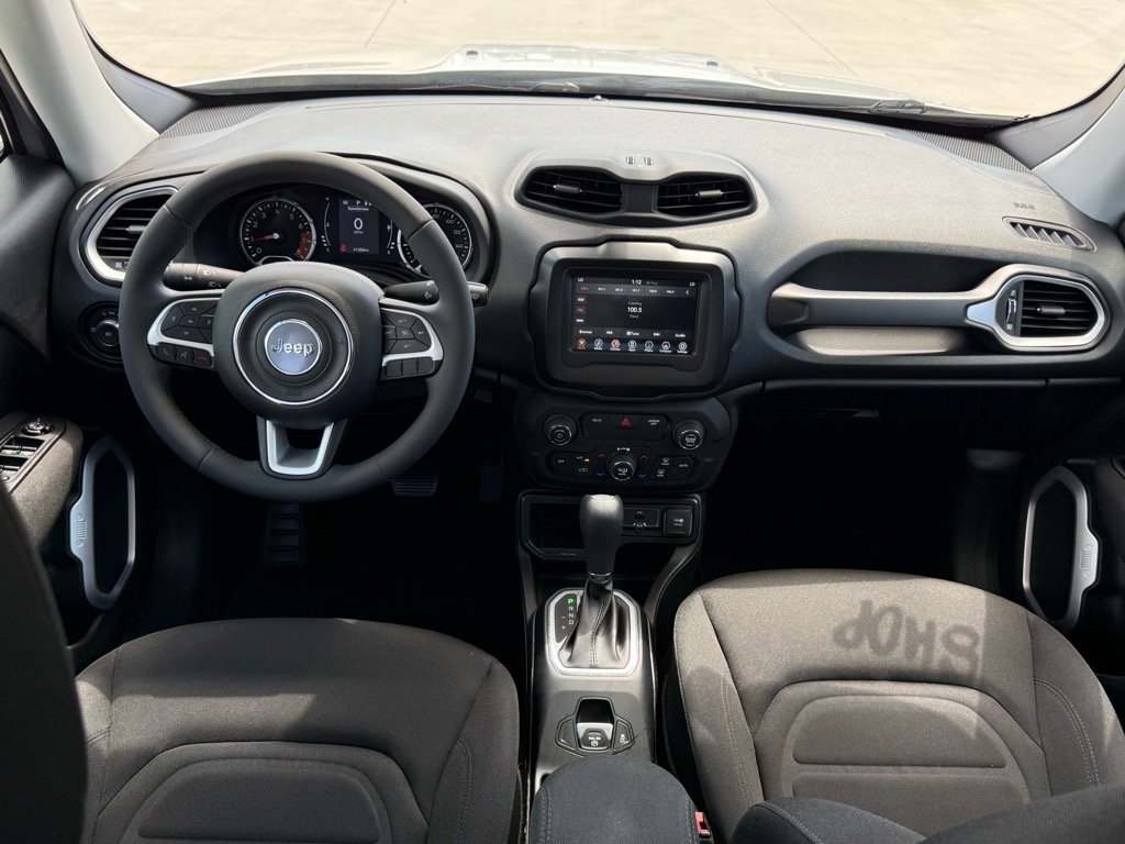 2019 Jeep Renegade Latitude photo 7