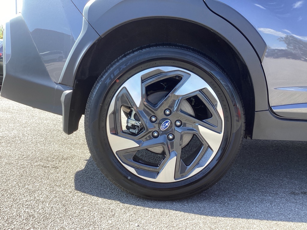 2025 Subaru Crosstrek Limited photo 8