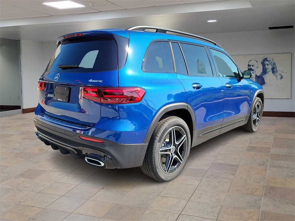 2024 Mercedes Benz GLB 250 photo 4