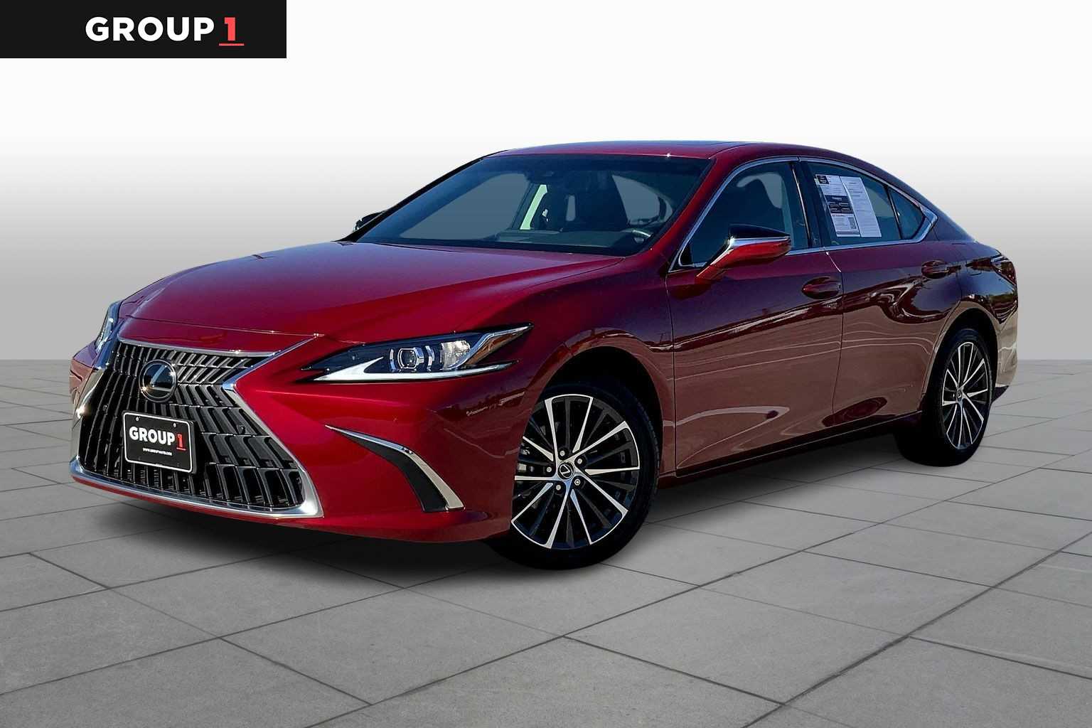 2024 Lexus ES 250's photo