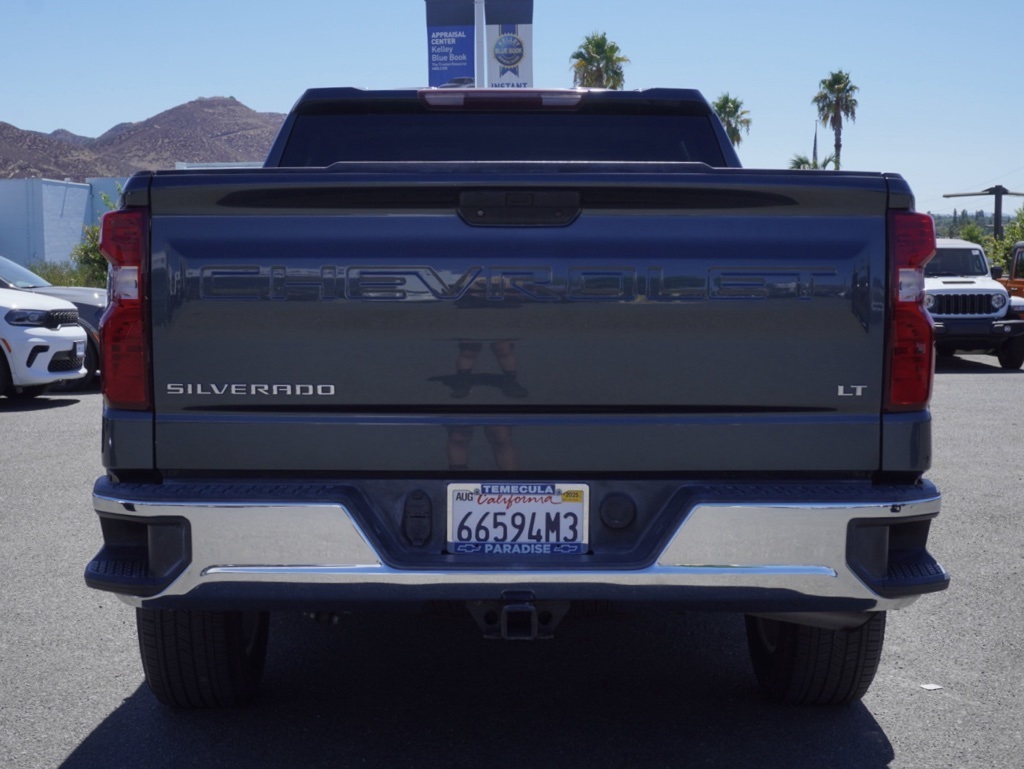 2019 Chevrolet Silverado 1500 LT photo 4