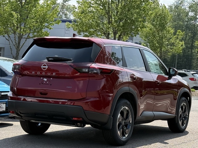 2025 Nissan Rogue SV photo 2