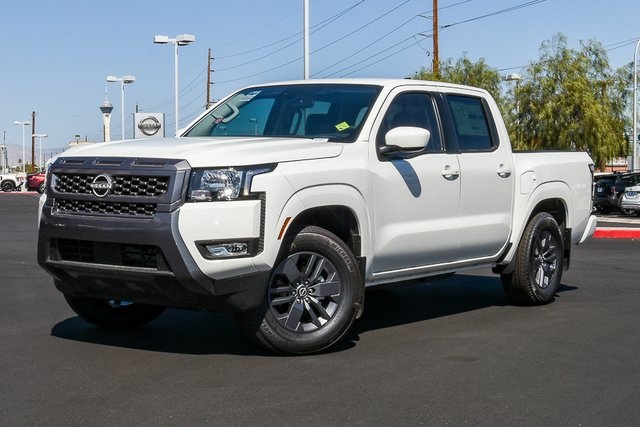 2026 Nissan Frontier SV's photo