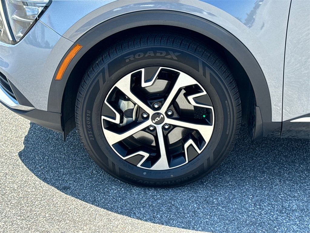2023 Kia Sportage EX photo 11