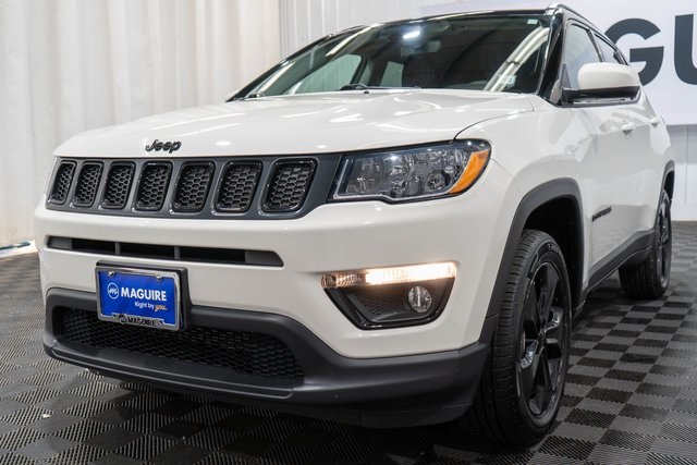 2021 Jeep Compass Altitude photo 2