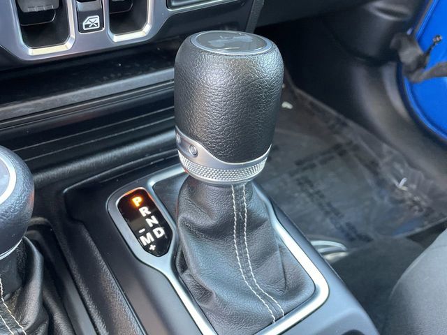 2021 Jeep Wrangler Unlimited Sahara photo 21