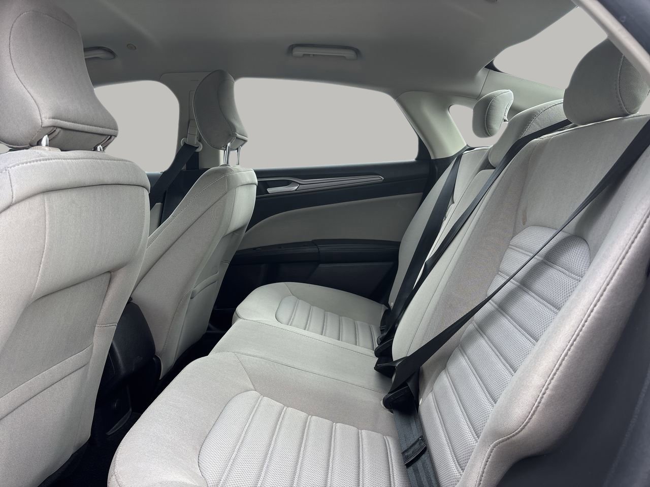 2018 Ford Fusion Hybrid S photo 9