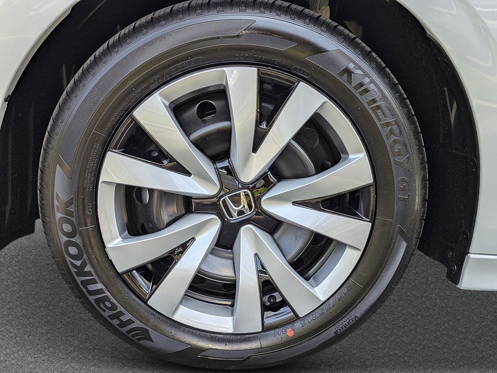 2026 Honda Civic LX photo 7