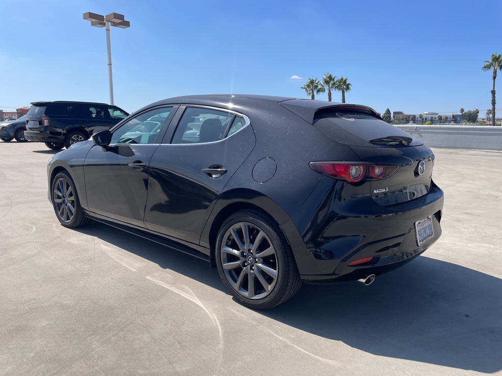 2025 Mazda Mazda3 Preferred photo 4