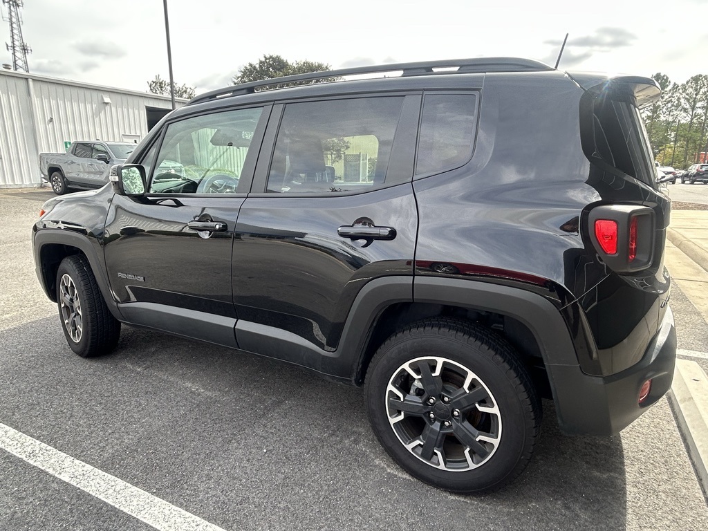 2023 Jeep Renegade Latitude Upland photo 3