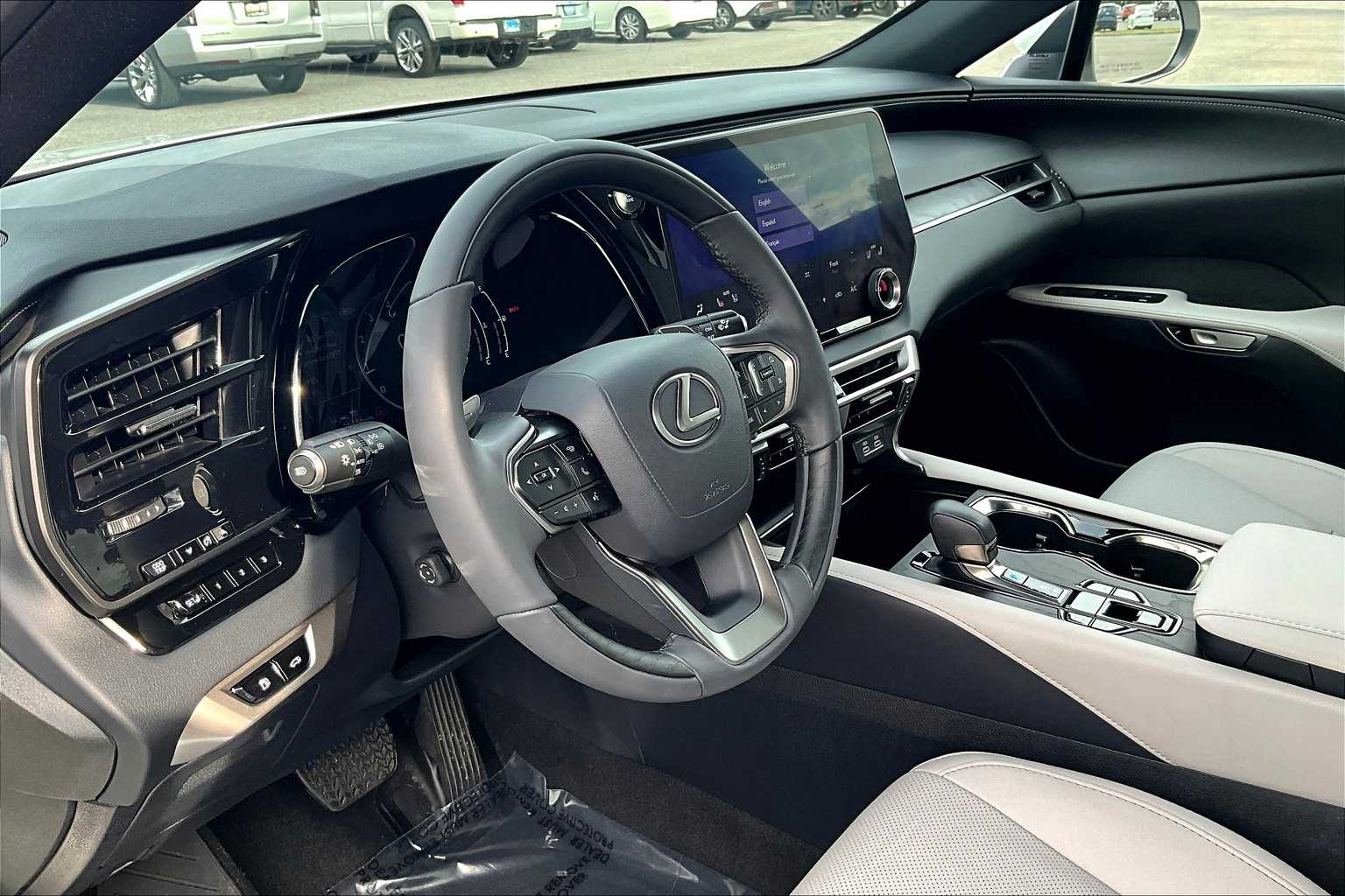 2024 Lexus RX Premium AWD photo 16