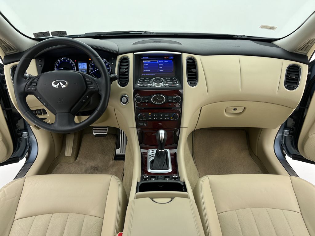 2017 Infiniti QX50 Base photo 24