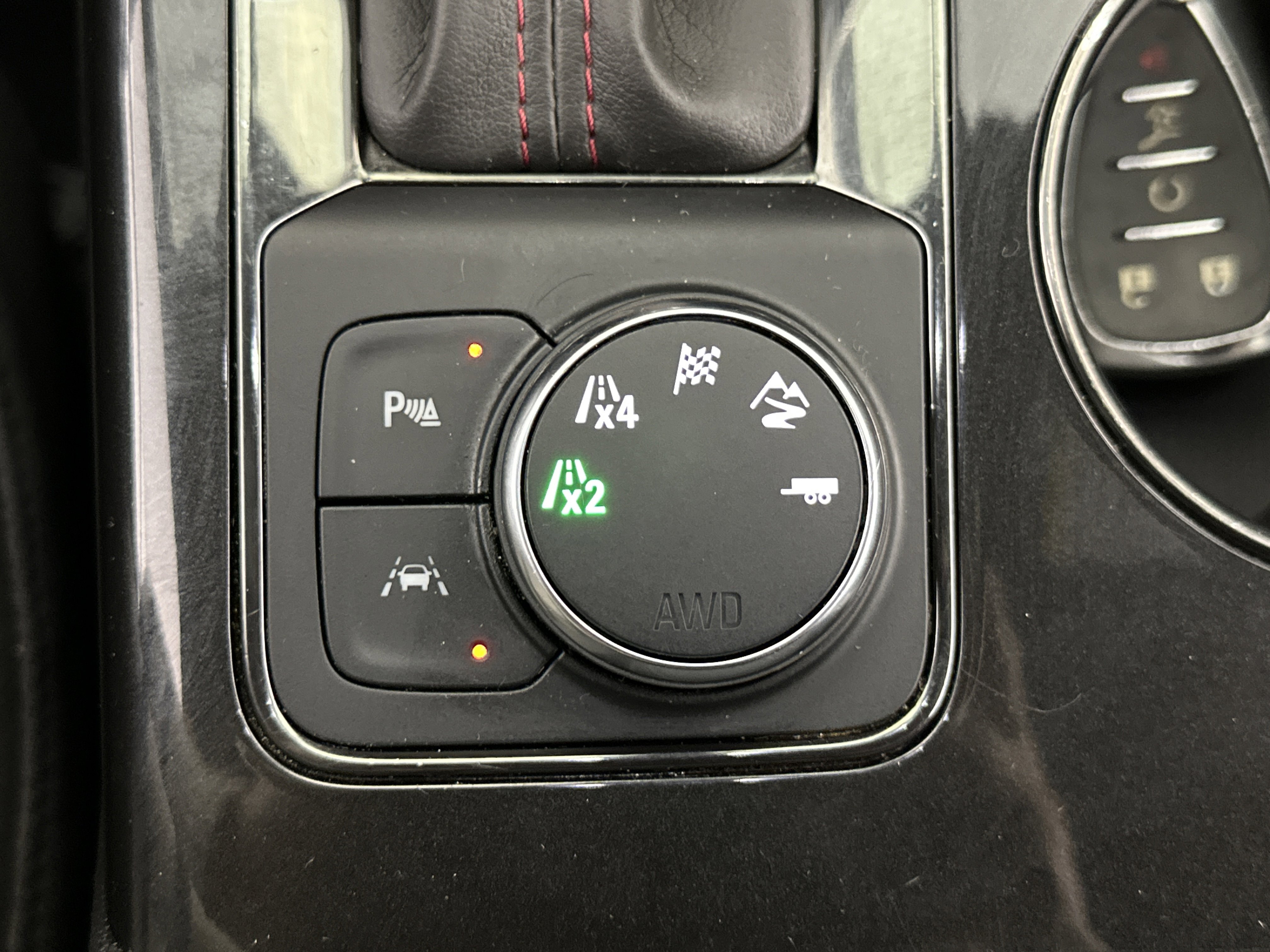 2020 Chevrolet Blazer RS photo 2