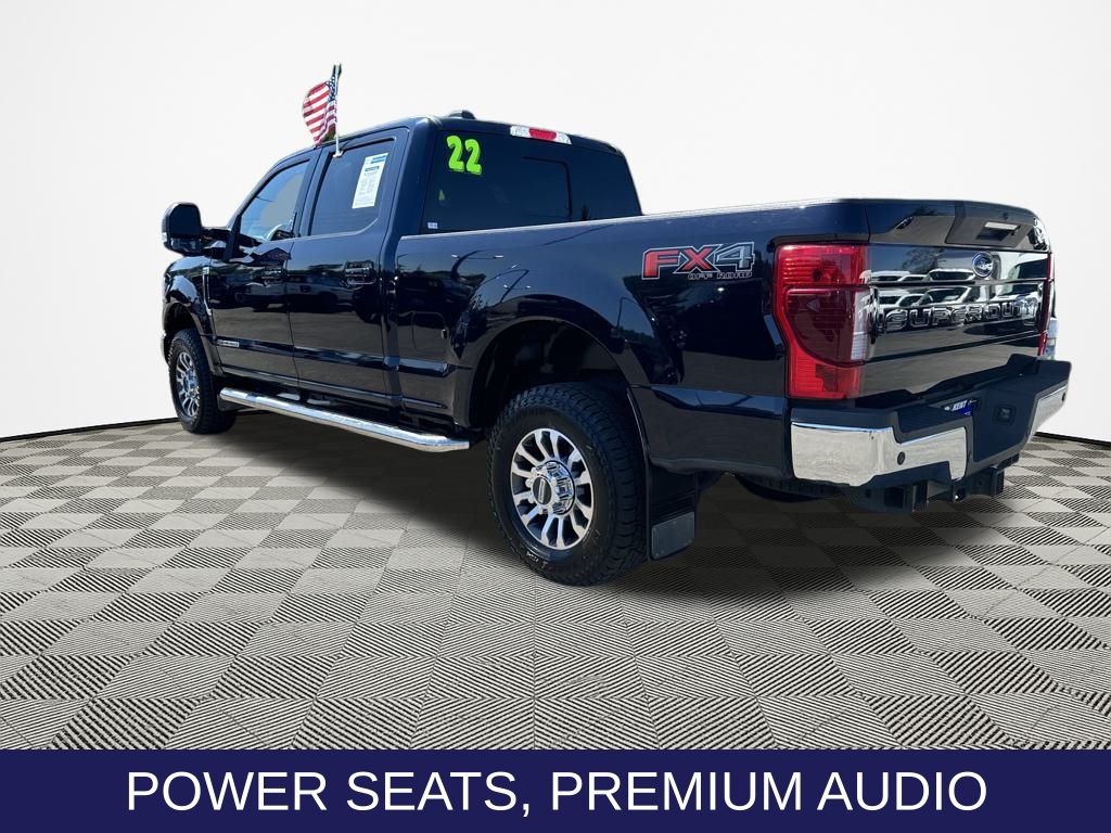 2022 Ford F-350 Lariat photo 3
