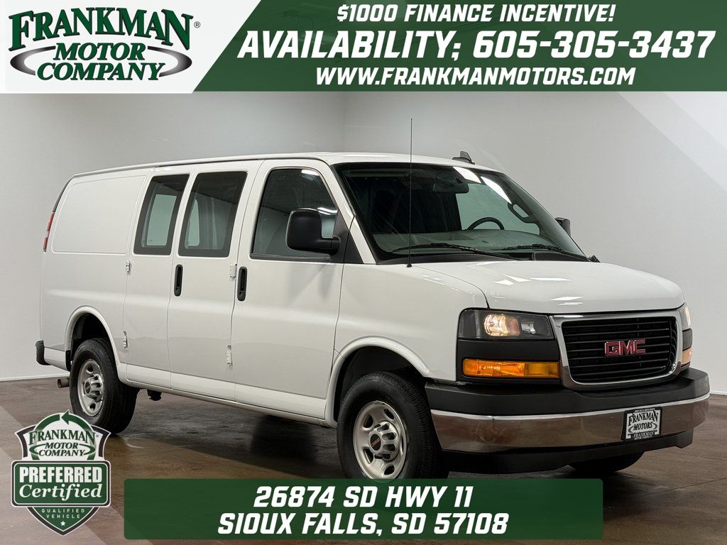 2024 GMC Savana Cargo Work Van's photo