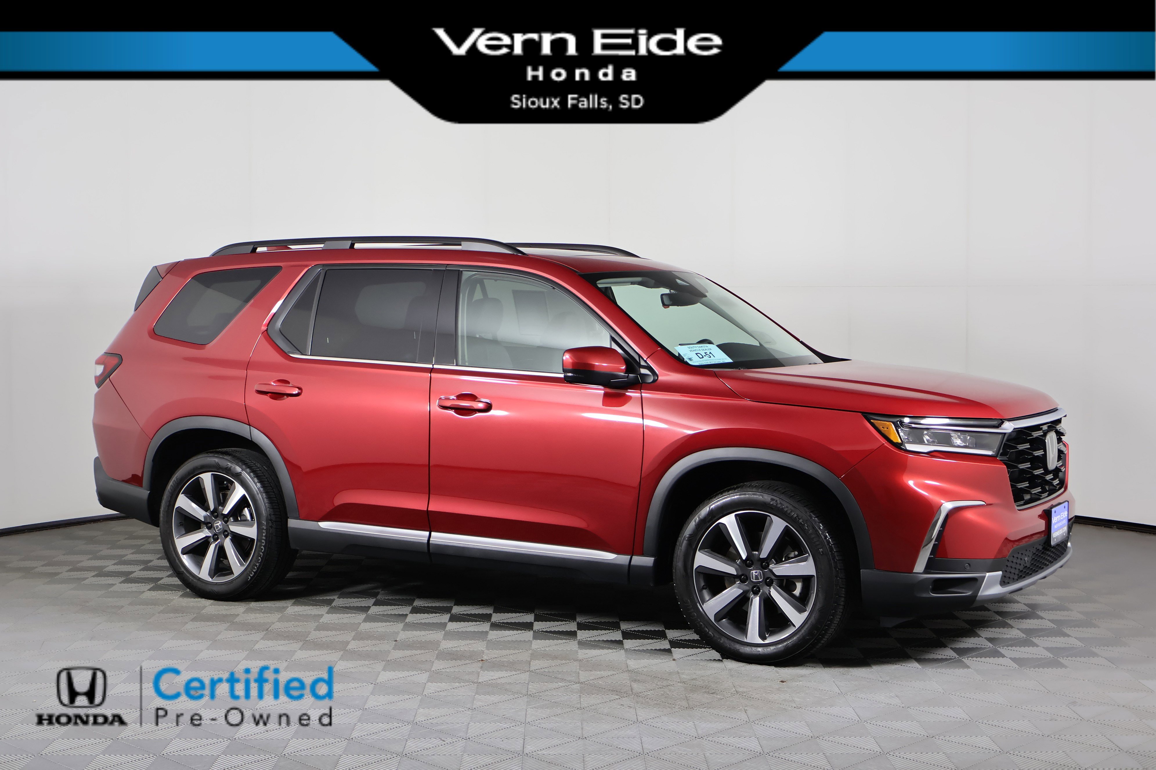 2023 Honda Pilot Touring's photo