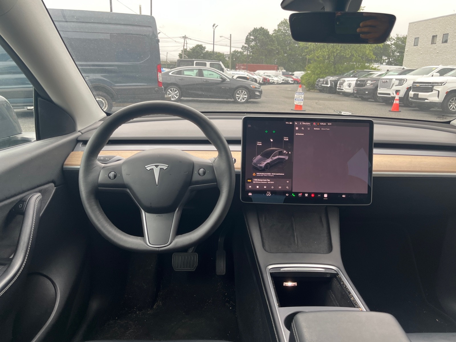2022 Tesla Model Y Long Range photo 17