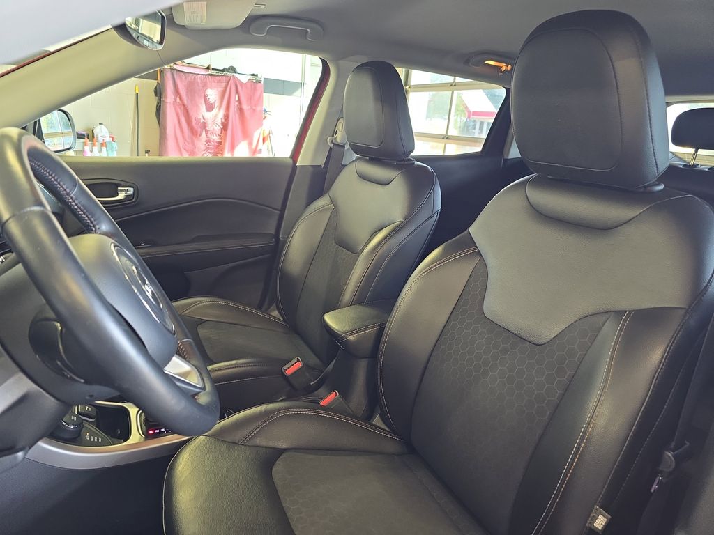 2018 Jeep Compass North Edition Latitude photo 15