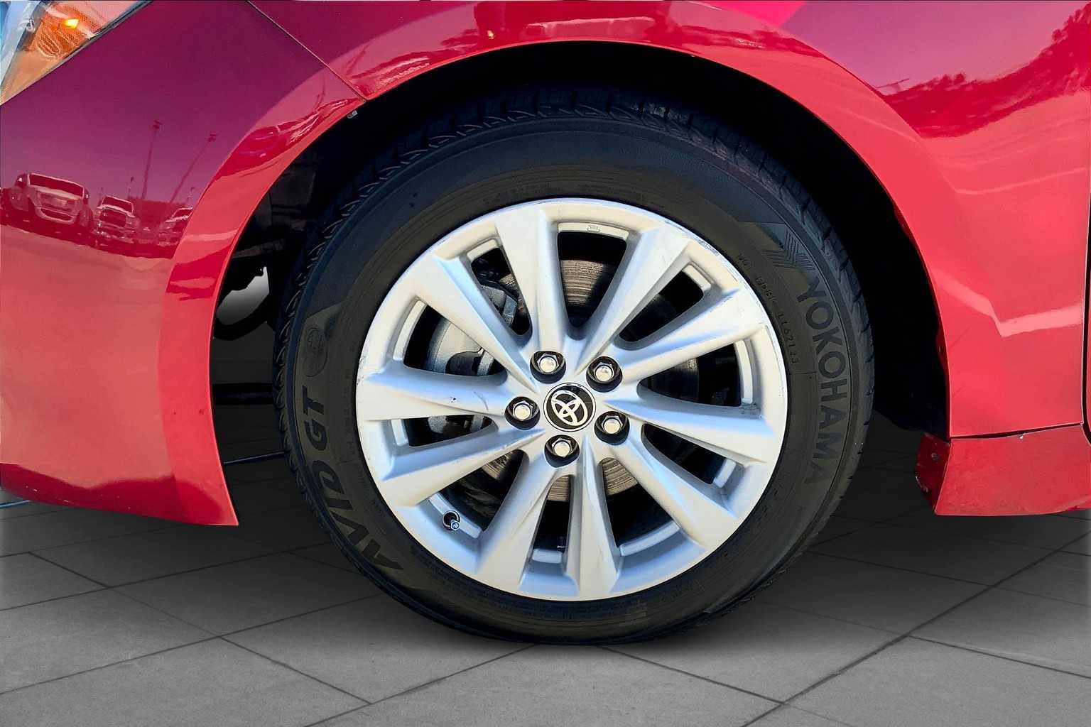 2023 Toyota Corolla SE photo 10