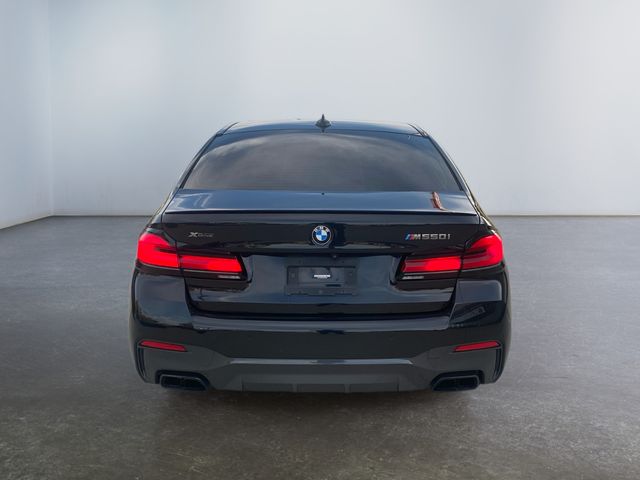 2022 Bmw M550i xDrive photo 4