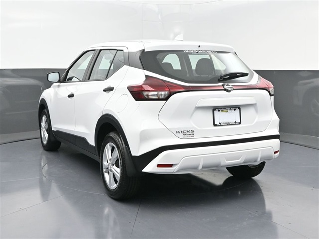 2025 Nissan Kicks Play S photo 4