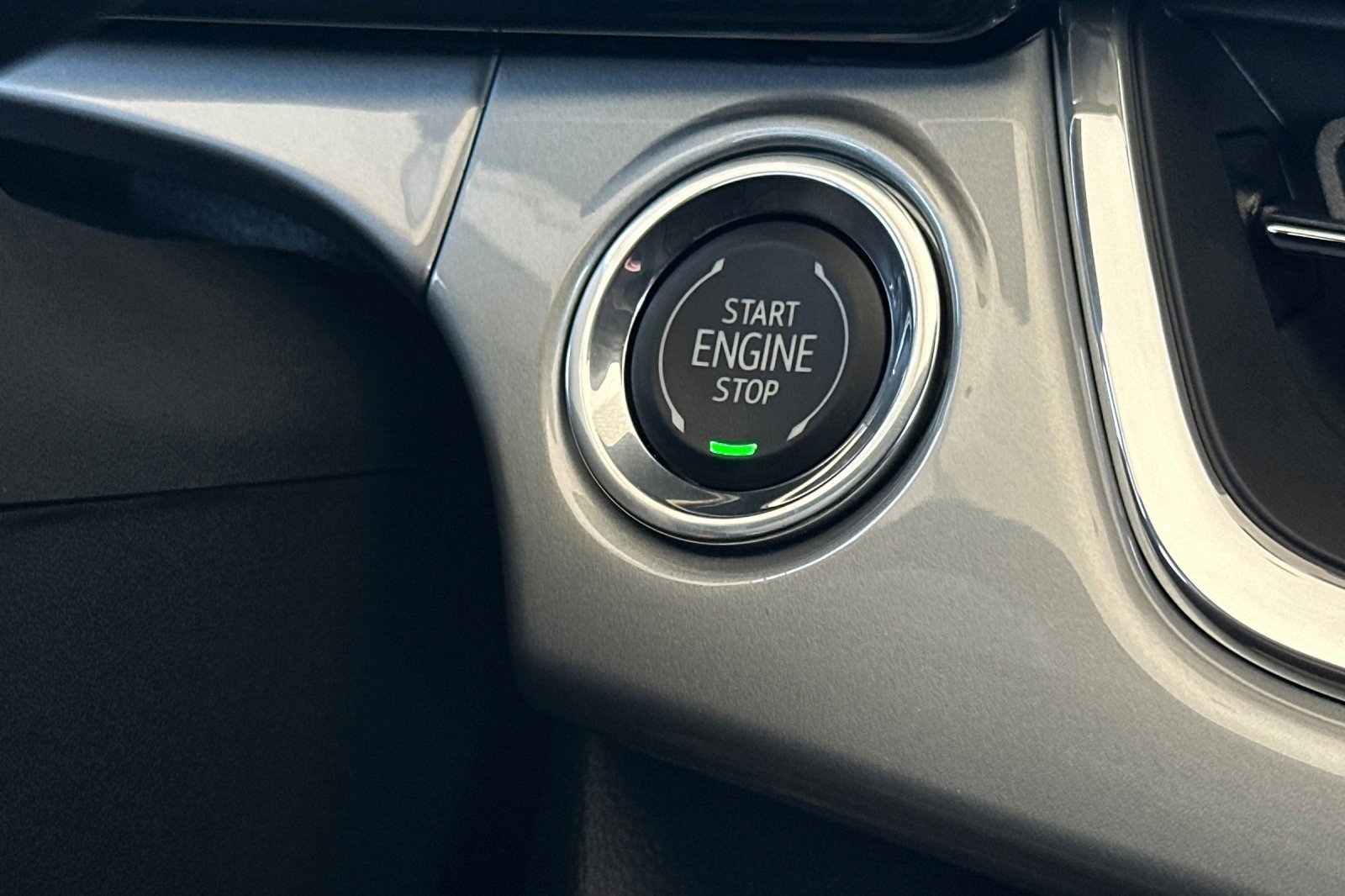 2025 Chevrolet Trax photo 22