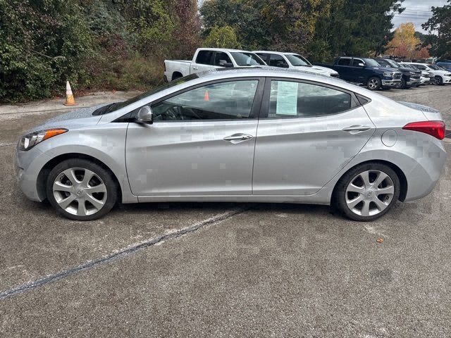 Used 2013 Hyundai Elantra Limited with VIN KMHDH4AE2DU619415 for sale in Cranberry Township, PA
