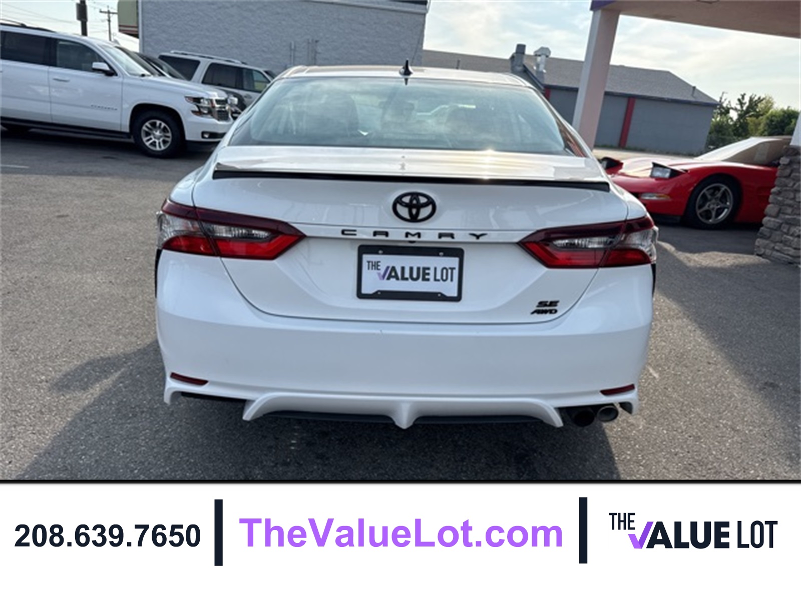2024 Toyota Camry SE photo 5