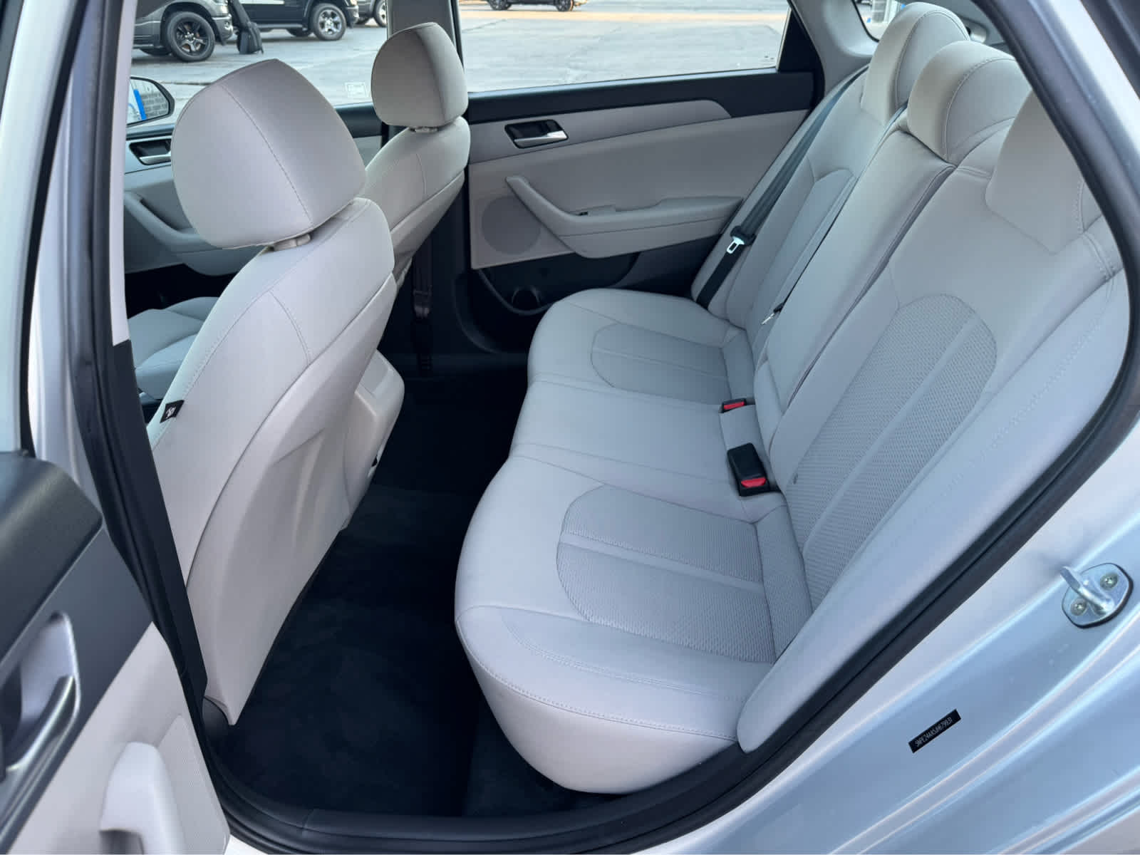 2018 Hyundai Sonata Eco photo 12