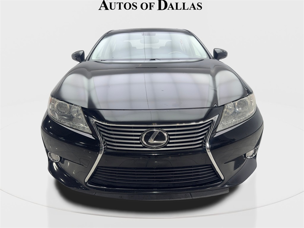 2013 Lexus ES 350 photo 3