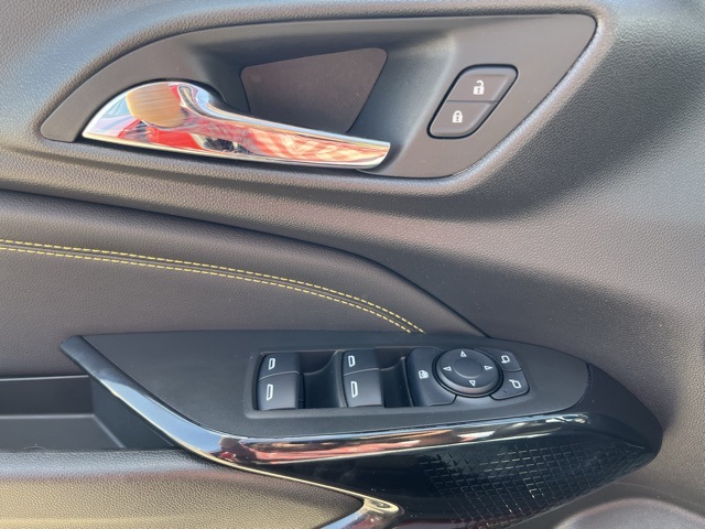 2024 Chevrolet Trax LT photo 19