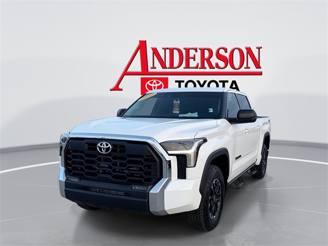 2024 Toyota Tundra SR5's photo