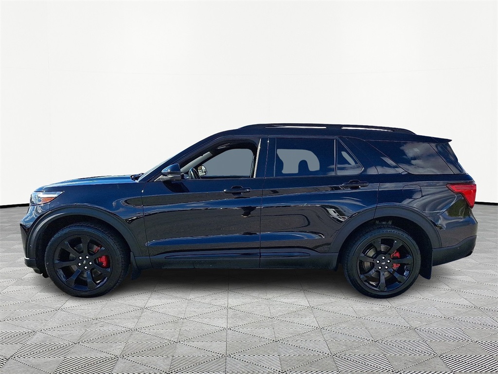 2020 Ford Explorer ST photo 2