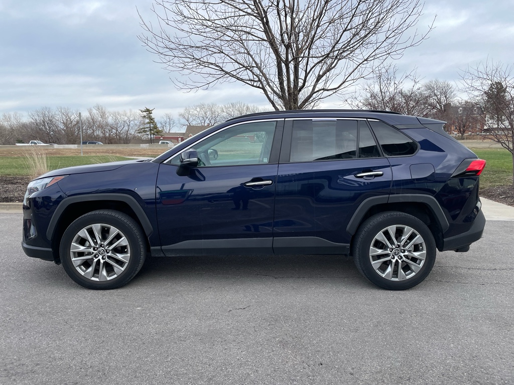 Used 2023 Toyota RAV4 Limited with VIN 2T3N1RFV8PW336141 for sale in Kansas City