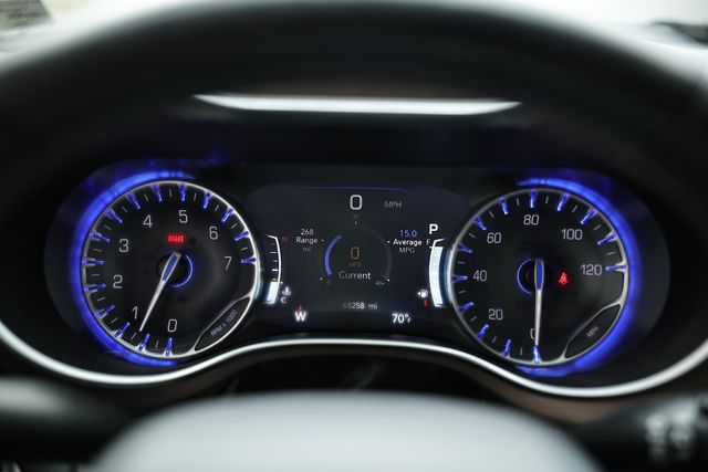 2019 Chrysler Pacifica Touring Plus photo 28