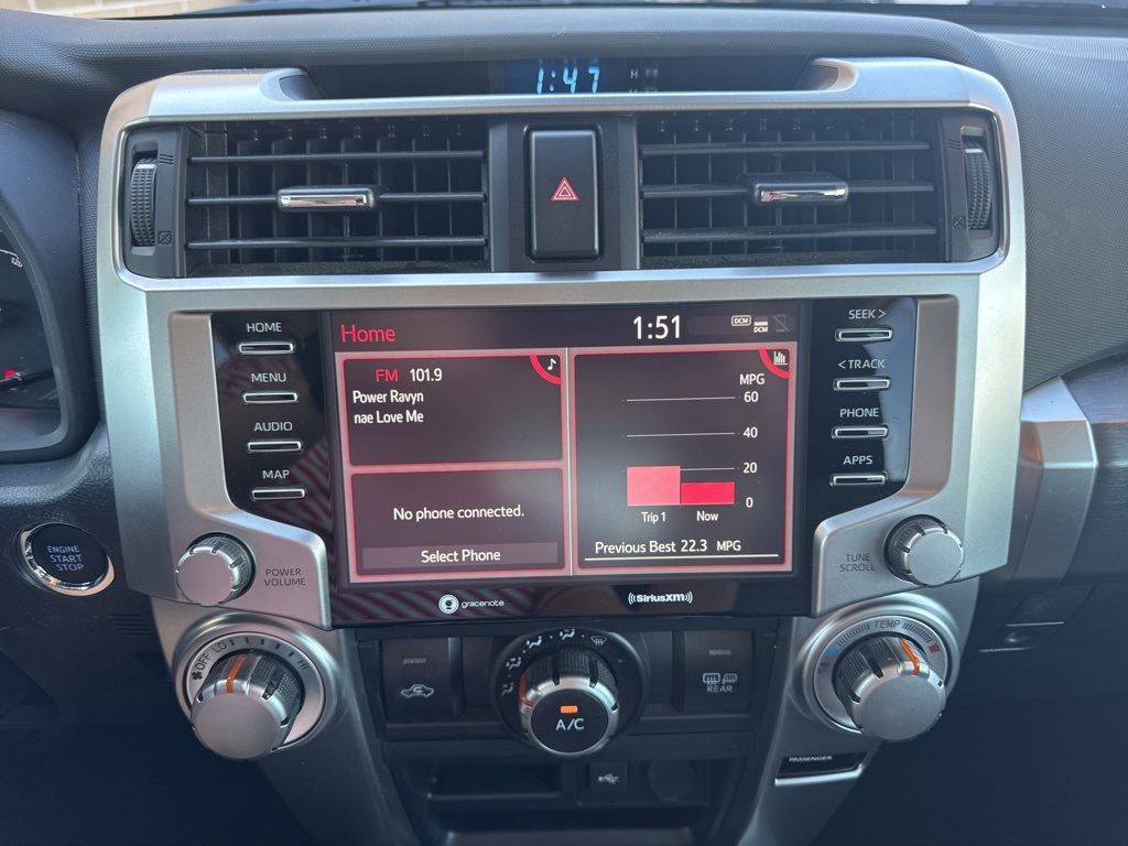 2024 Toyota 4Runner SR5 photo 15